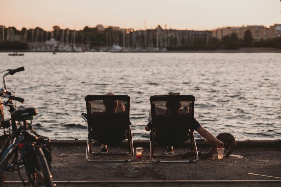 canadian rest near sea